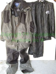 lot 41 image: H2O Express fishing bib and jacket plus Bass pro rain gear