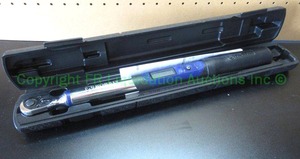 lot 6 image: Kobalt digital torque wrench in storage case