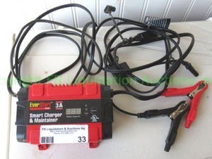 lot 33 image: Ever Start smart charger and maintainer