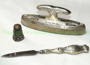 lot 116 image: Antique Victorian era Sterling silver nail file and buffer plus Sterling Mexico silver thimble
