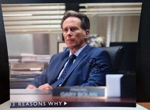 lot 84 image: AUTHENTIC AUTOGRAPH - Steven Weber signed 13 Reasons Why 8 X 10 Photo WCOA