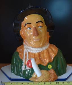 lot 2 image: LIMITED EDITION 3061939 - Vintage 1994 Wizard of Oz Scarecrow Cookie Jar by Star Jars - COMPS OVER $300