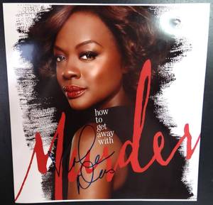 lot 237 image: AUTHENTIC AUTOGRAPH - ACADEMY AWARD WINNER VIOLA DAVIS HOW TO GET AWAY WITH MURDER HAND SIGNED 8 X 8 PHOTO