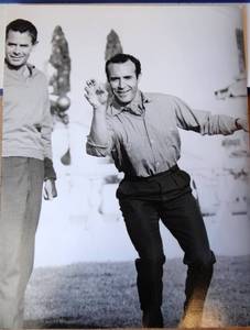 lot 290 image: RARE ORIGINAL GLOBE PHOTO - RICALDO MALTIBON & GLENN FORD 8 X 10 PHOTO
