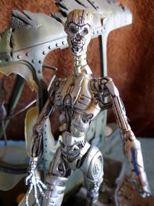 lot 146 image: TERMINATOR MODEL - HELICOPTER CRASH SCENE