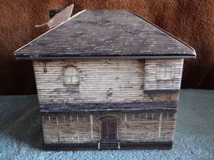 lot 151 image: RARE - MONSTER HOUSE PRESS RELEASE KIT - POSTER, MOVIE STILLS ON DVD, PIN AND CUSTOM BOX - 2006