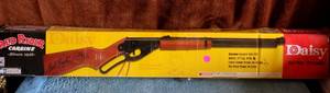 lot 195 image: Daisy Red Ryder Model 1938B BB Gun with Original Box - A CHRISTMAS STORY REPRODUCTION