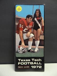 lot 152 image: RARE 1972 TEXAS TECH FOOTBALL PRESS GUIDE
