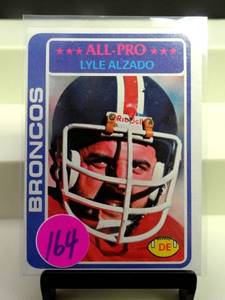 lot 164 image: LYLE ALZADO 1978 Topps NFL Football All-Pro Card #40 Denver Broncos
