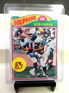 lot 183 image: 1977 Topps Bob Griese #515 EX Miami Dolphins HOF. NM $$