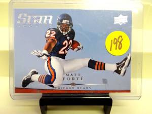 lot 198 image: ROOKIE CARD - Upper Deck Star Rookies Matt Forte #275