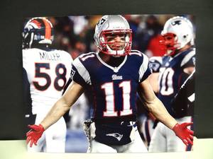 lot 287 image: PROFESSIONAL 8 X 10 PHOTO - NEW ENGLAND PATRIOTS JULIAN EDELMAN READY TO FRAME