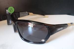 lot 83 image: NEW ORLEANS SAINTS OFFICIAL NFL POLORIZED SUNGLASSES - NEW WTAGS