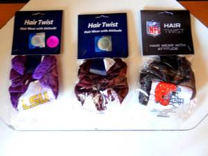 lot 90 image: WOMENS NCAA & NFL HAIR TWIST - LSU, TEXAS A&M, & CLEVELAND BROWNS - NIP