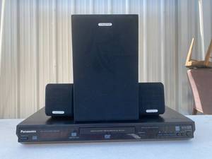 lot 22 image: Panasonic DVDCD Player and Creative Speakers