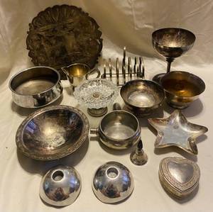lot 70 image: Silver Plated items