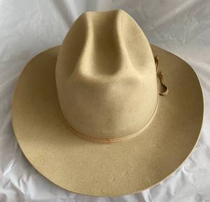 lot 108 image: Bradford Western Hat Size 7