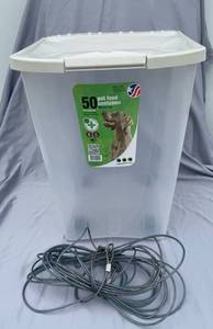 lot 115 image: 50lbs Pet Food Container and long tether