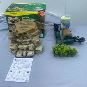 lot 120 image: Decorative Reptofiller and Various Aquarium Items