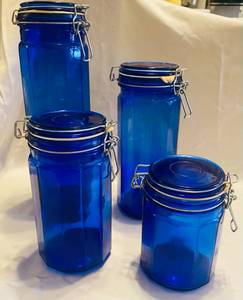 lot 58 image: 4 Vintage Cobalt Blue Glass Wire Bale Canisters