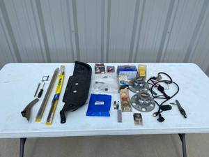 lot 170 image: Box of Miscellaneous Parts