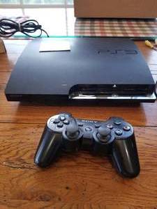 lot 124 image: Playstation 3 game console