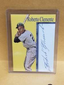 lot 49 image: Roberto Clemente Incredible ink baseball card