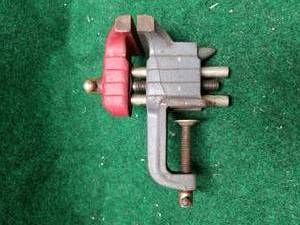 lot 247 image: Mini Vice