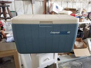 lot 306 image: Coleman 48 quart cooler