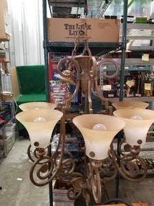 lot 329 image: Electrical - hanging light fixtures
