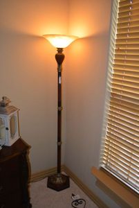 lot 28 image: Ornate Torchiere Floor Lamp