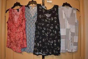 lot 55 image: Womens Sleeveless Tops Size M, Includes Apt.9, Dana Buchman Brands
