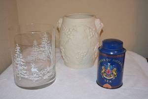 lot 52 image: PlantersVases or 3-Wick Candle Holder with Winter Scene and Jackson of Piccadilly Tea Tin