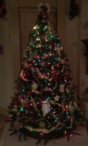 lot 93 image: Christmas Tree 7.5 Ft. GRAND SPRUCE Plus Tinsel and Colored Lights