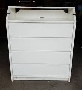 lot 689 image: Baby Changing Station
