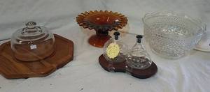 lot 762 image: Tableware