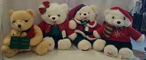 lot 795 image: 4 Christmas Bears