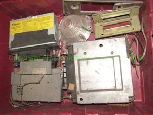 lot 39 image: Classic retro car stereos as shown