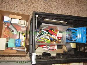 lot 44 image: Assorted office supplies as shown