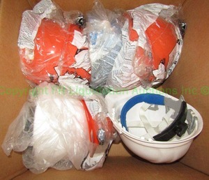 lot 92 image: Topgard hard safety hats, most are not used in unopened bags, box full