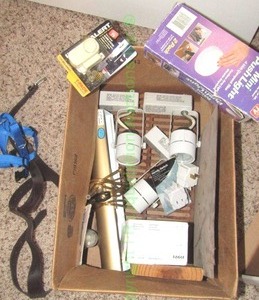 lot 109 image: Assorted lighting hardware plus