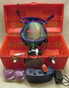 lot 106 image: Survivair commercial respirator with accessories