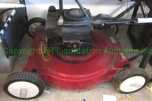 lot 288 image: Murray 22 lawn mower
