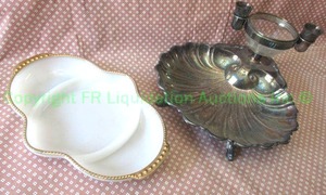 lot 293 image: Fire King glass serving platter, Silver plate clam shell dip server