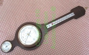 lot 294 image: Retro Jason barometer set