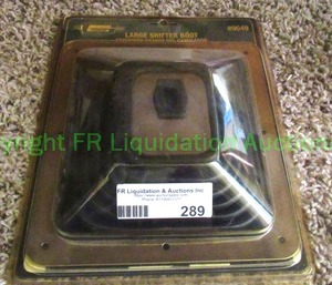 lot 289 image: Mr Gasket large shifter boot