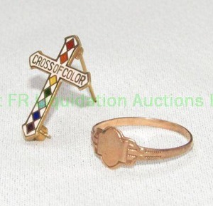 lot 234 image: 10kt gold ring (marked O.B. 10K) and 10kt gold cross of color (marked 10k)