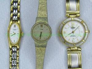 lot 48 image: Pulsar and Croton ladies wrist watches