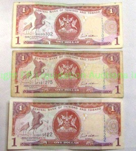lot 64 image: Central bank of Trinidad and Tobago one dollar bills
