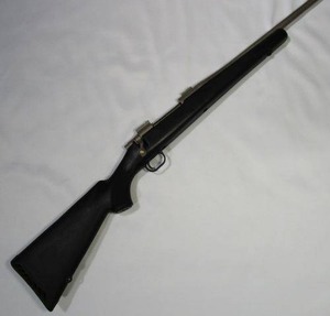 lot 2 image: Mossberg ATR 100 bolt action rifle,30-06, 22 barrel